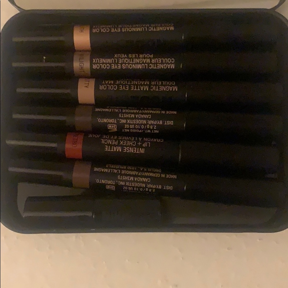 Nudestix Mgnetic Eye Colors and One lip/cheek